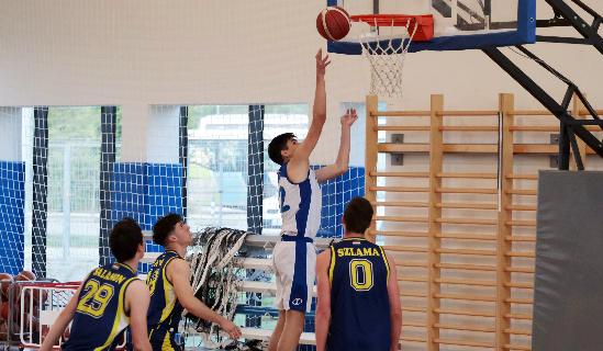 ZTE KK U16- KIss Lenke KS 90-65