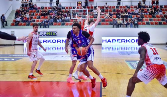 K�zel voltunk, de nem el�g k�zel – veres�g Oroszl�nyban