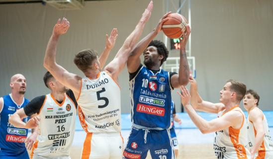 P�csen is veres�get szenvedt�nk