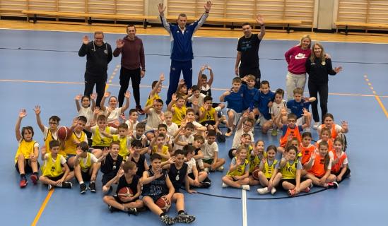 Mikuls Kupa: jtk, rm s kosrlabda a legkisebbeknek