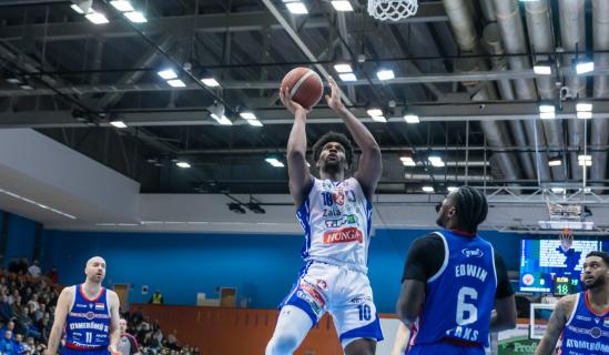 Nem b�rtunk a Pakssal a m�sodik f�lid�ben