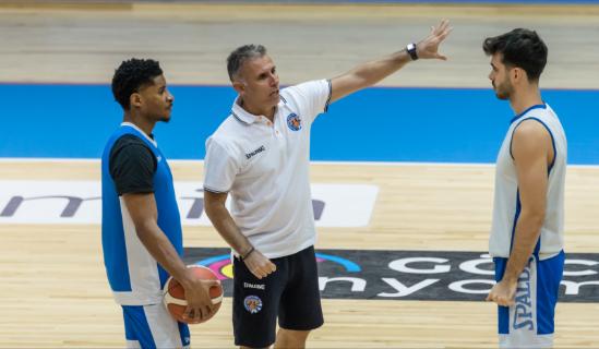 Kostas Mexas: apr dolgok is dnthetnek, negyven percig kell harcolni