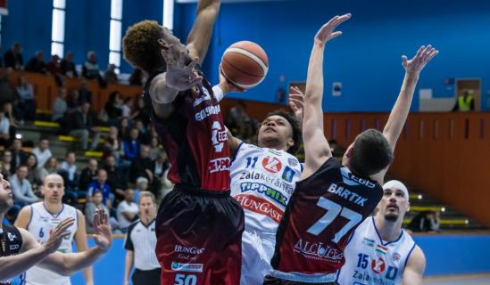 Megvan az els� gy�zelm�nk a playoutban