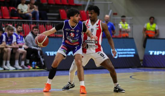 S�lyos veres�g a Honv�d ellen